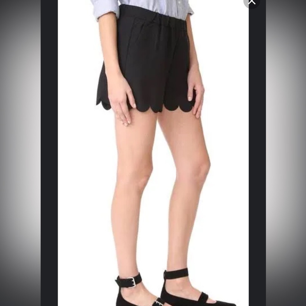 Madewell Scallop-Hem Pull-On Shorts
